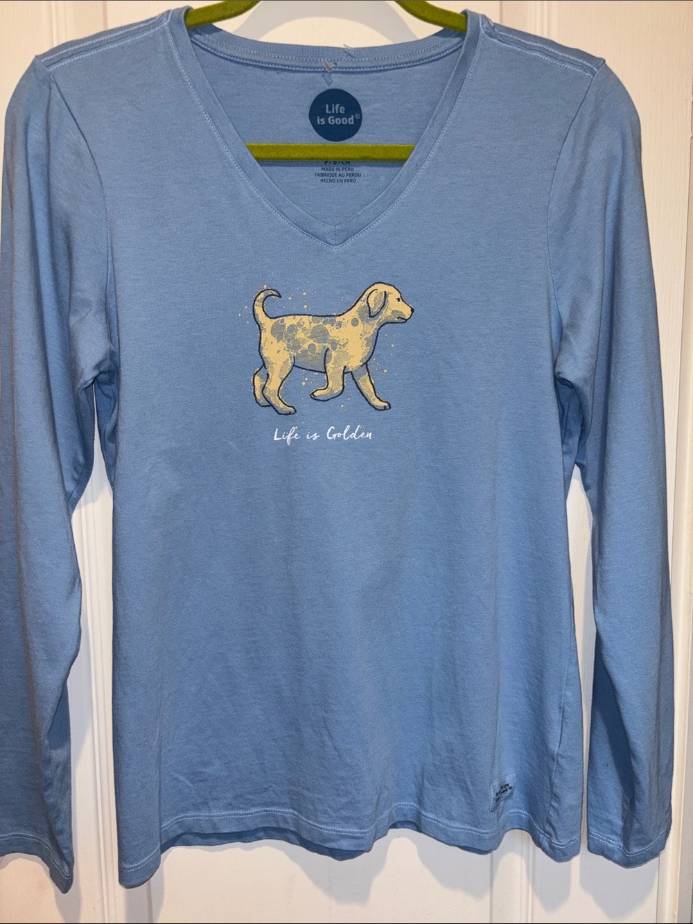 LIFE IS GOOD BLUE L/S TEE SHIRT V NECK WITH LIFE IS GOLDEN ON FRONT SIZE SMALL